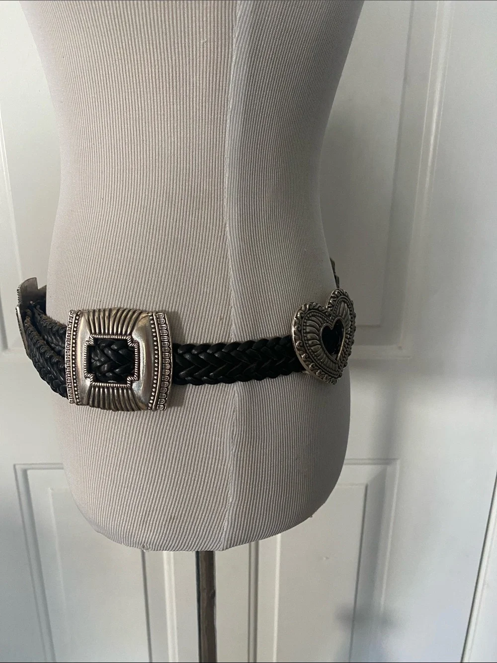 Vintage 1994 Brighton Woven  Black Leather Belt Silver Large Buckles Conchos L